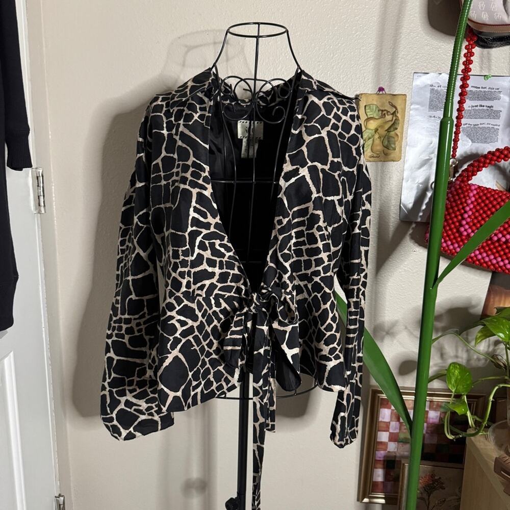 Ice Vintage Wrap Front Giraffe Print Blouse 8